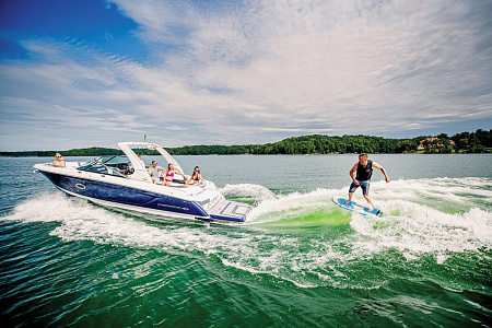 Катер Chaparral 30 Surf